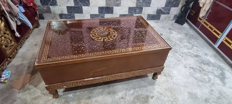 table for sale. 3