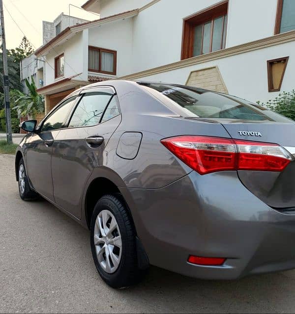 Toyota Corolla GLI 2016 registered original gun metallic color 10