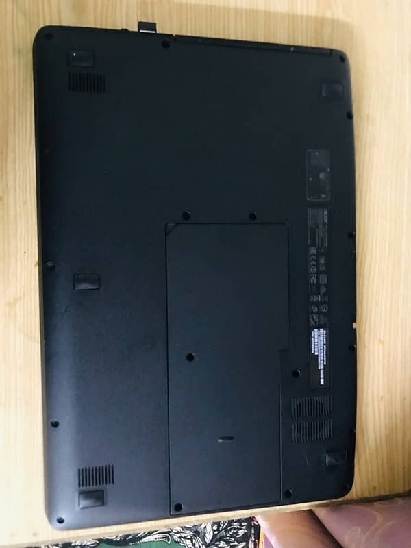 acer laptop cor i5 7th generation just like new 5