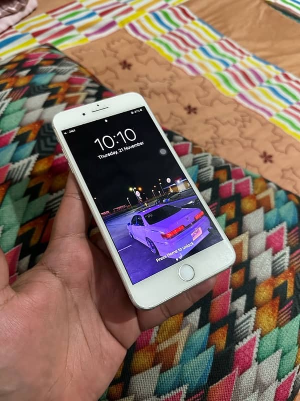 iPhone 7plus 32gb PTA 2