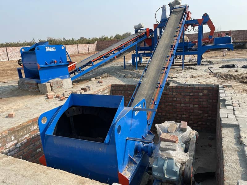 Affordable Concrete Block Making Machines for Small Businesses 8