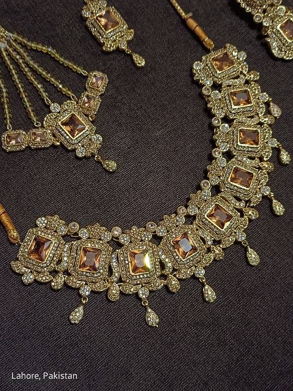 Bridal formal Jewellery set with jhoomer in new condition 0