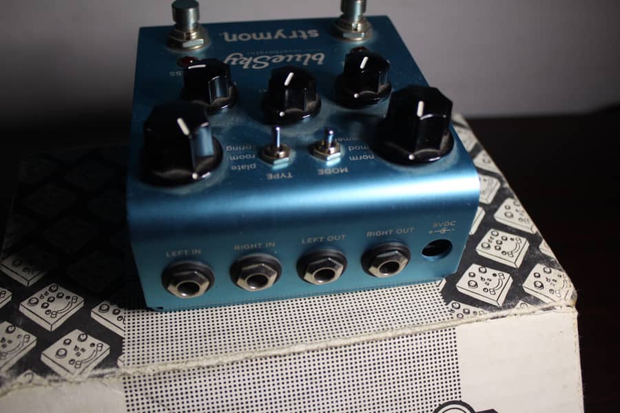 Strymon BlueSky Reverberator – Guitar Pedal 4