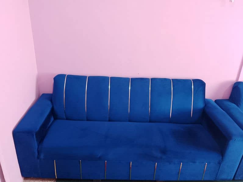 sofa set in good condition 0