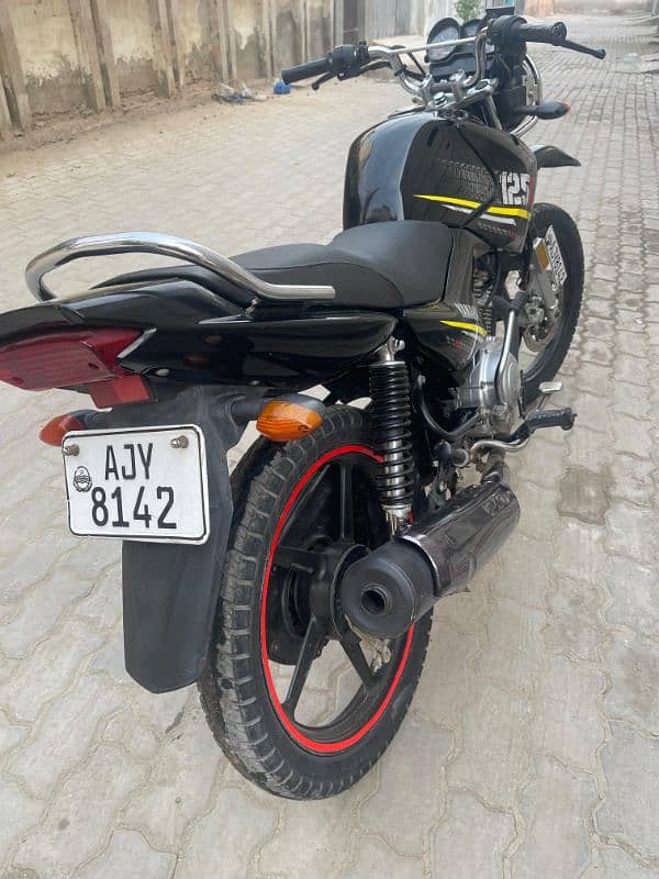 YAMAHA YBR G 2022 PUNJAB REG (0322-3276769) 12