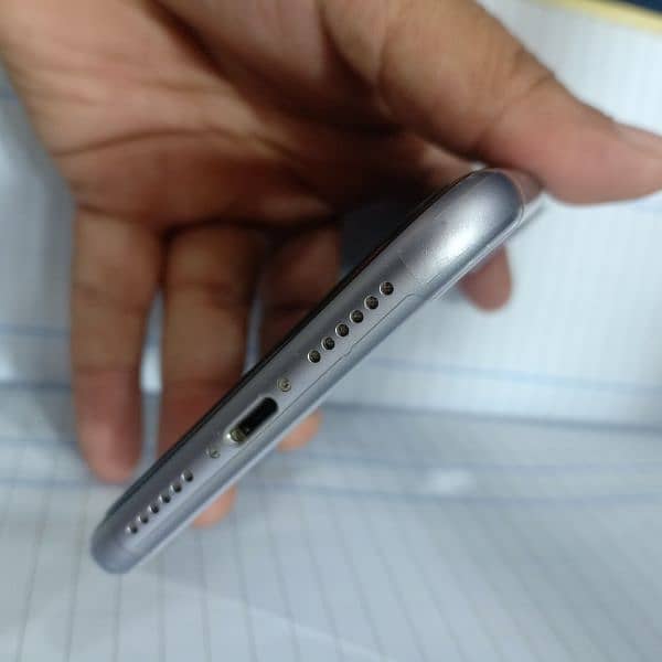 iphone 11, PTA aprvd, only call 03137075764 2