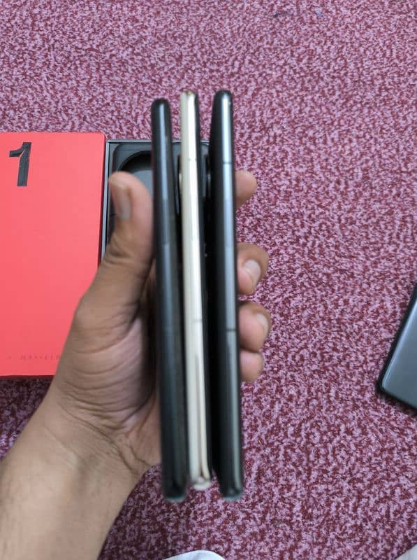 One Plus 8 Pro,10 Pro, 11,12 All Models Available 7 Days Warranty 3