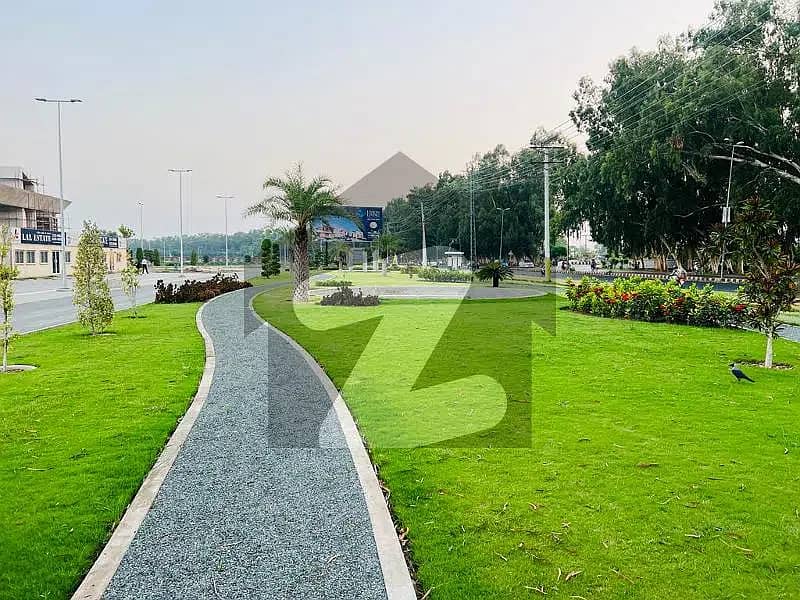 7.66 Plot For sale In union Living lahore 2