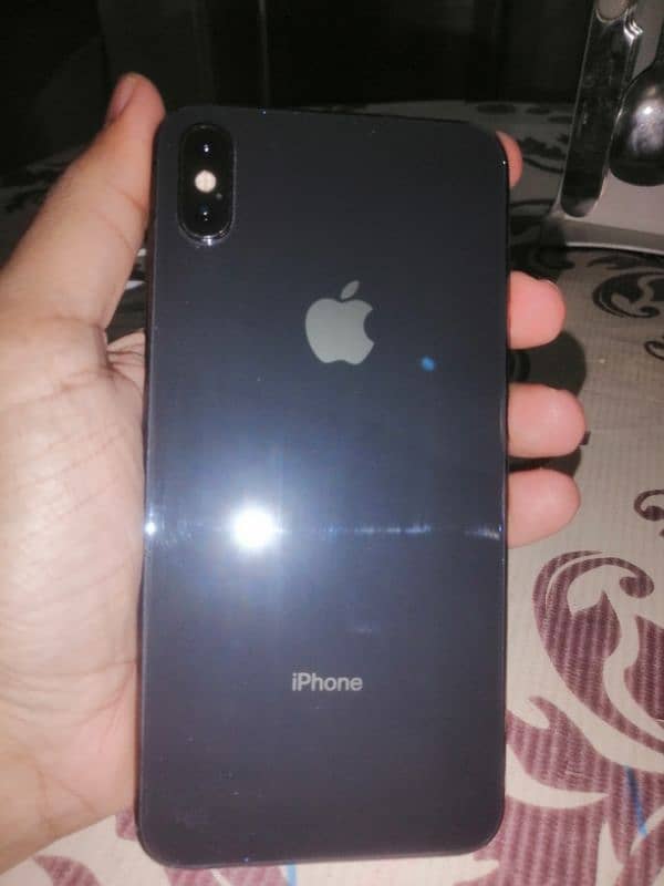 iphone Xs max 64GB PTA approved 12