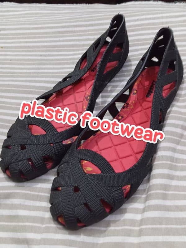 plastic footwear 0