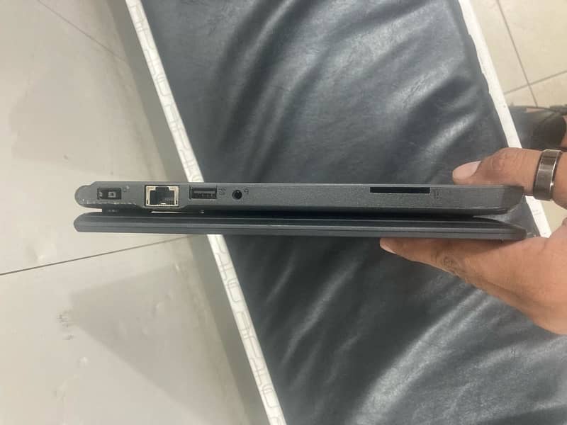 Yoga 11e 6