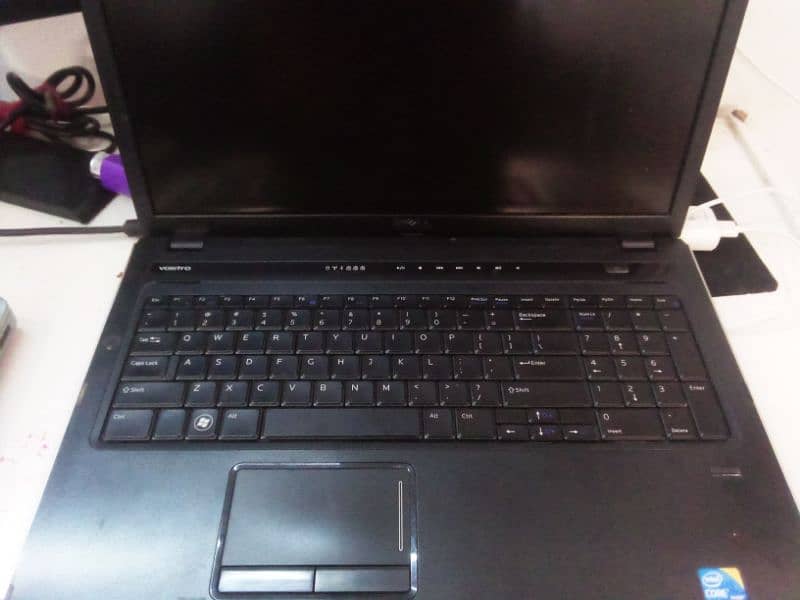 DELL VOSTRO Core i5, 17" 0