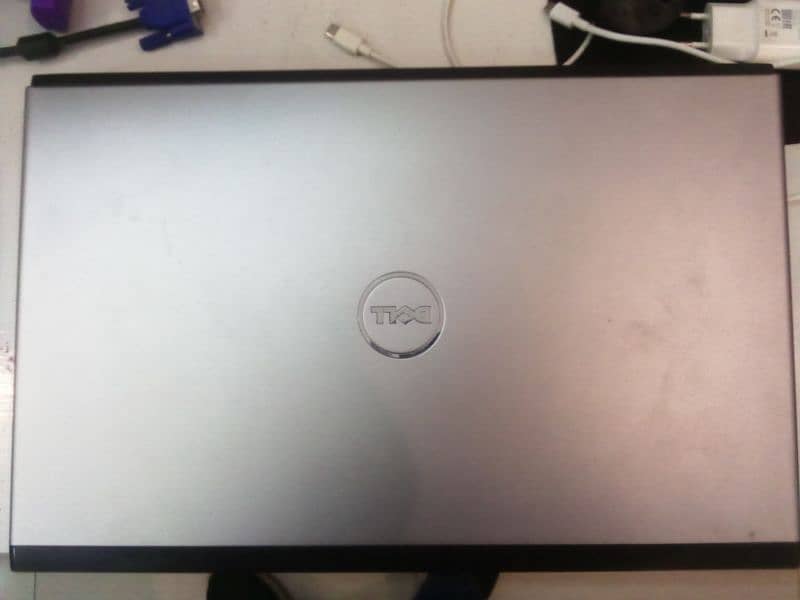 DELL VOSTRO Core i5, 17" 5