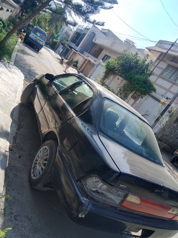 Toyota indus Corolla XE 2000 3