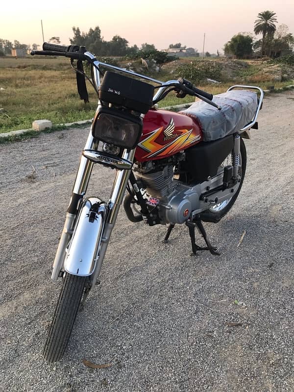 Honda125(21)Model Islamabad Register Exchange possible 0