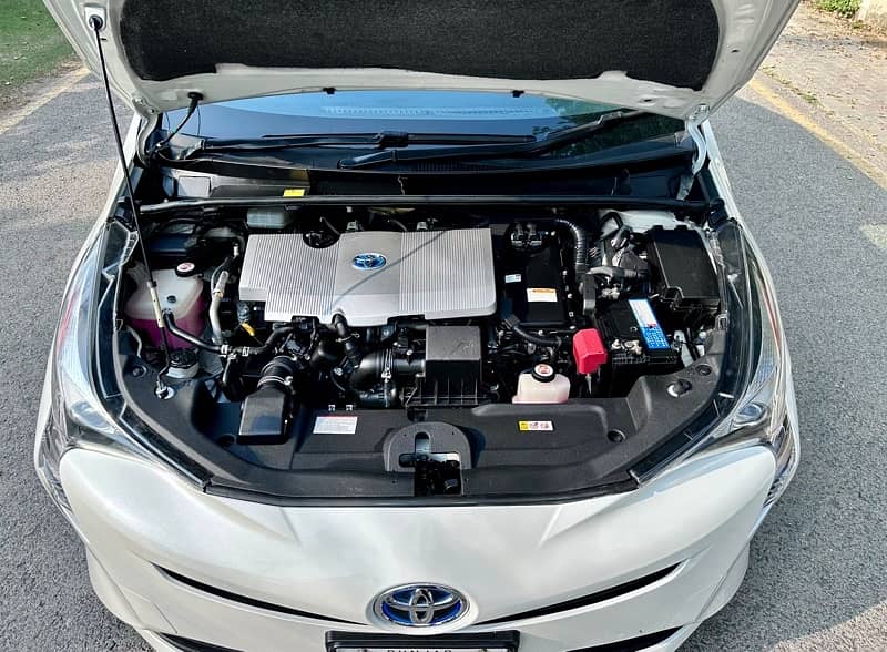 Toyota Prius 2016 8