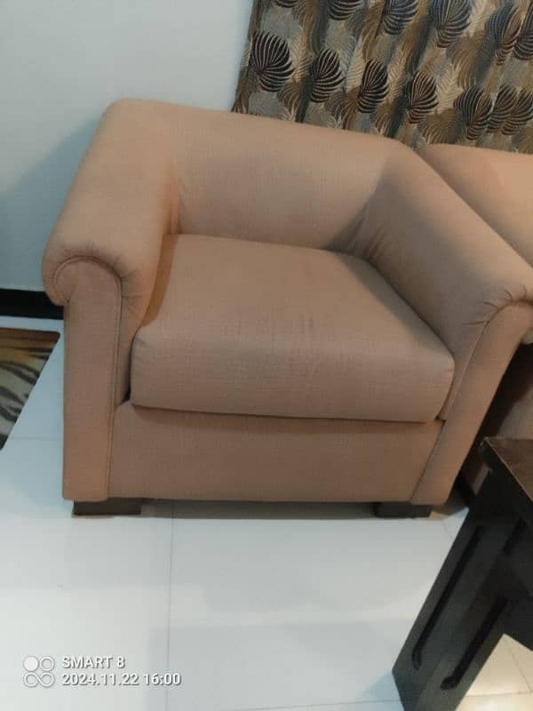 sofa set 5 seater with 4 center tables 2