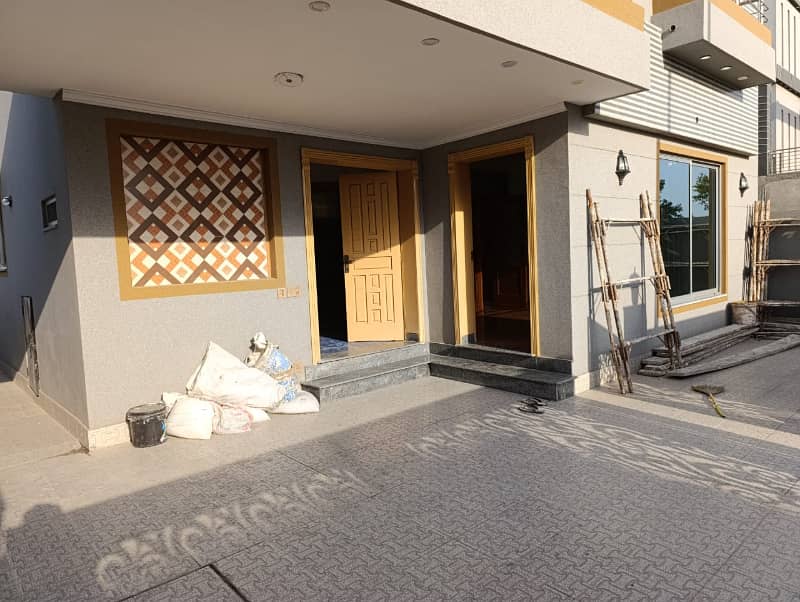 10 Marla Like Brand New House Available For Sale In Talha Block Sector E Bahria Town Lahore 22