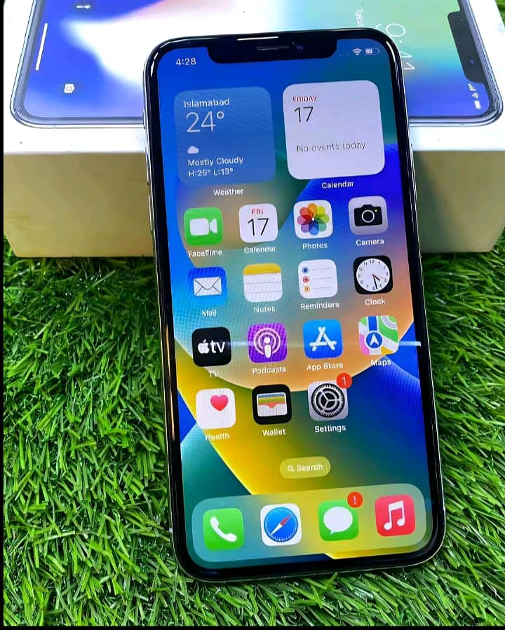 Iphone x for sale  Jis ko chahiye 03402371497 whtsapp pr rbta krin 1