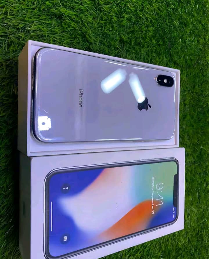 Iphone x for sale  Jis ko chahiye 03402371497 whtsapp pr rbta krin 2