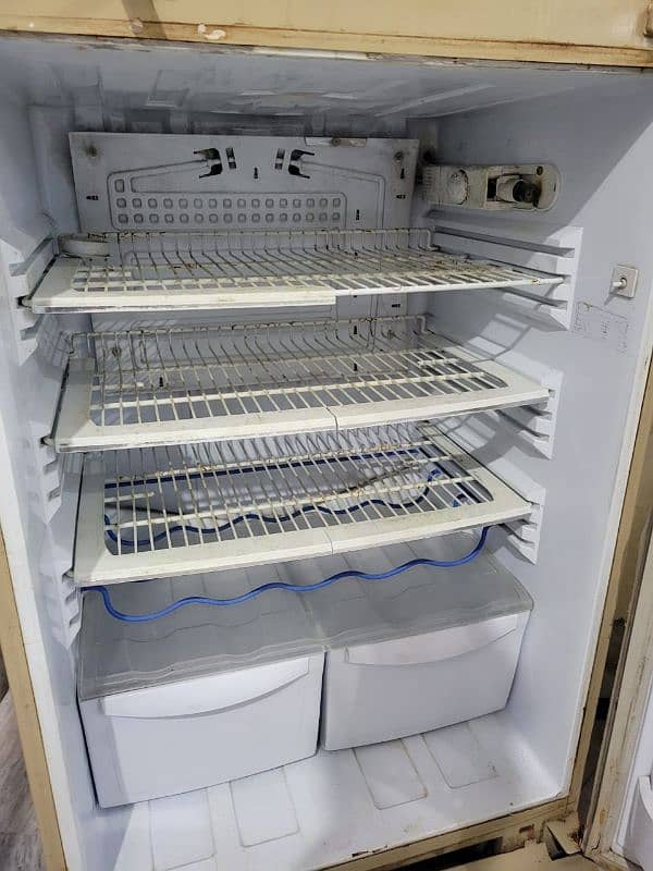 pel Fridge for Sale working condition 1