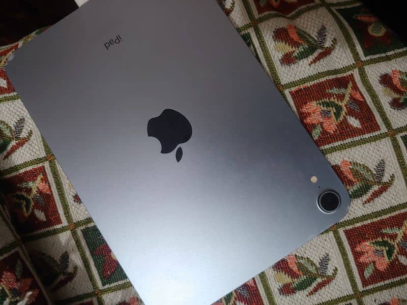 iPad Mini 6 64 gb panel thora khrb hai 2