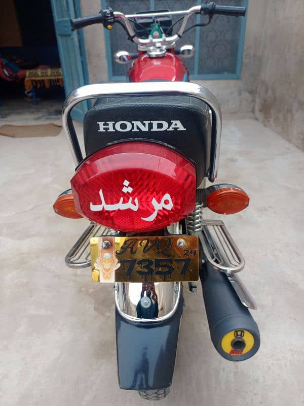 Honda 125 Model 24 12