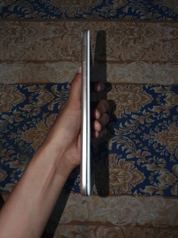 Vivo Y66 for sale lady hand used 3