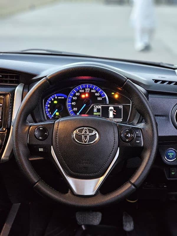 Toyota Corolla Fielder Hybrid G Edition 2014/17 13