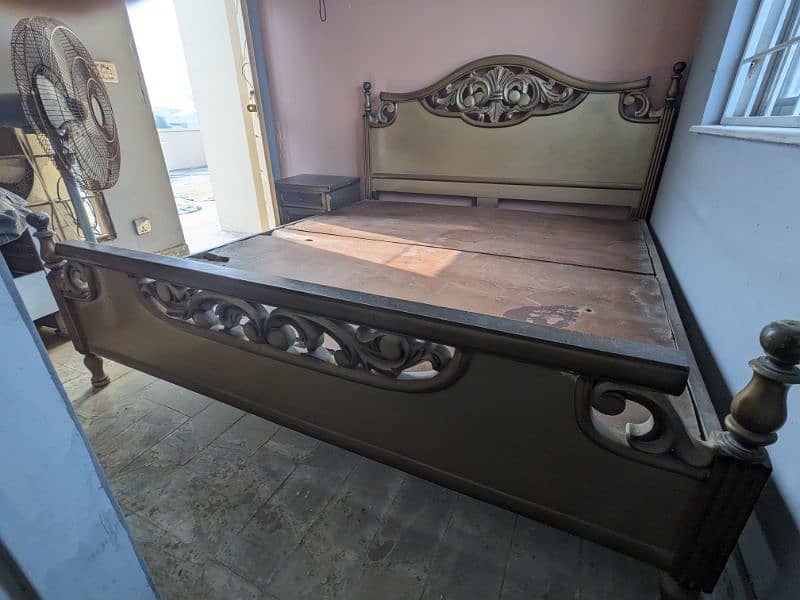 Double bed made of good wood 6