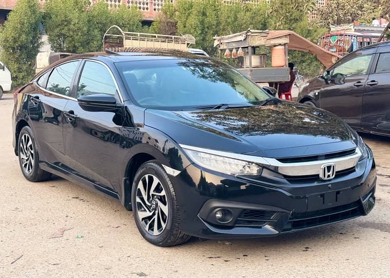 Honda Civic VTi Oriel Prosmatec 2018 1