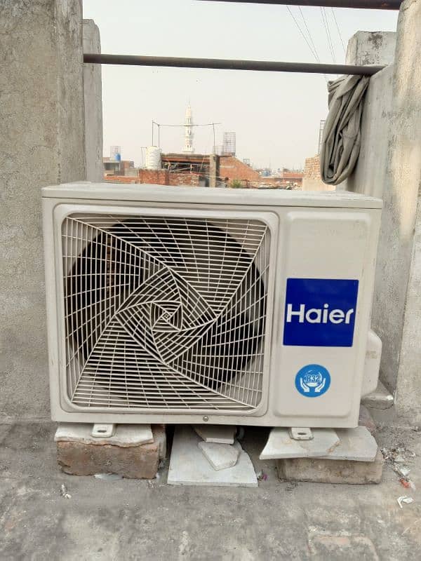 Haier DC inverter 1 ton heat and cool, 4