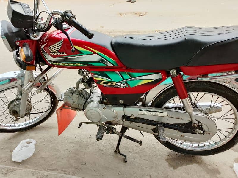 Honda 70 2022 model Punjab number Faisalabad 03016019066 2