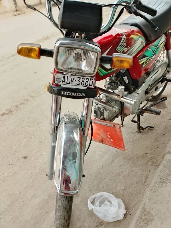 Honda 70 2022 model Punjab number Faisalabad 03016019066 4