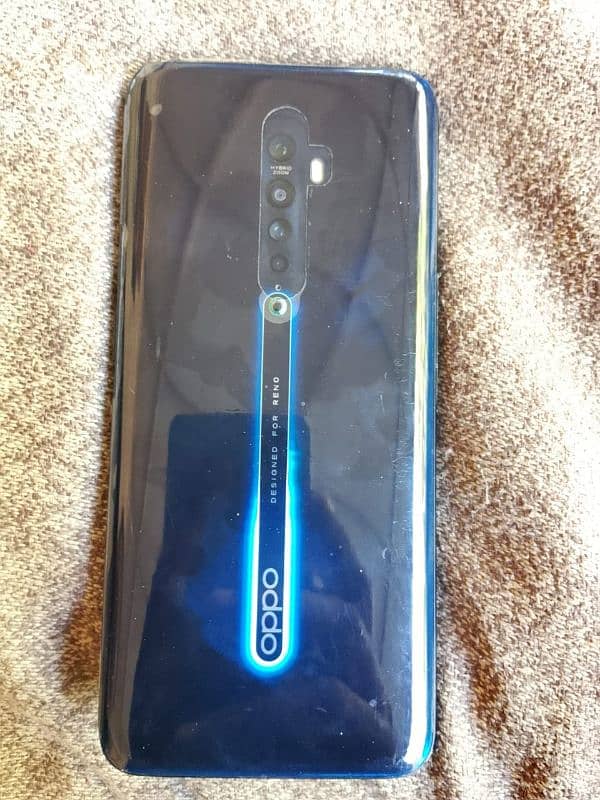 Oppo Reno 2 with box 1