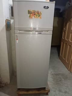 dawlance refrigerator serious buyers contact please