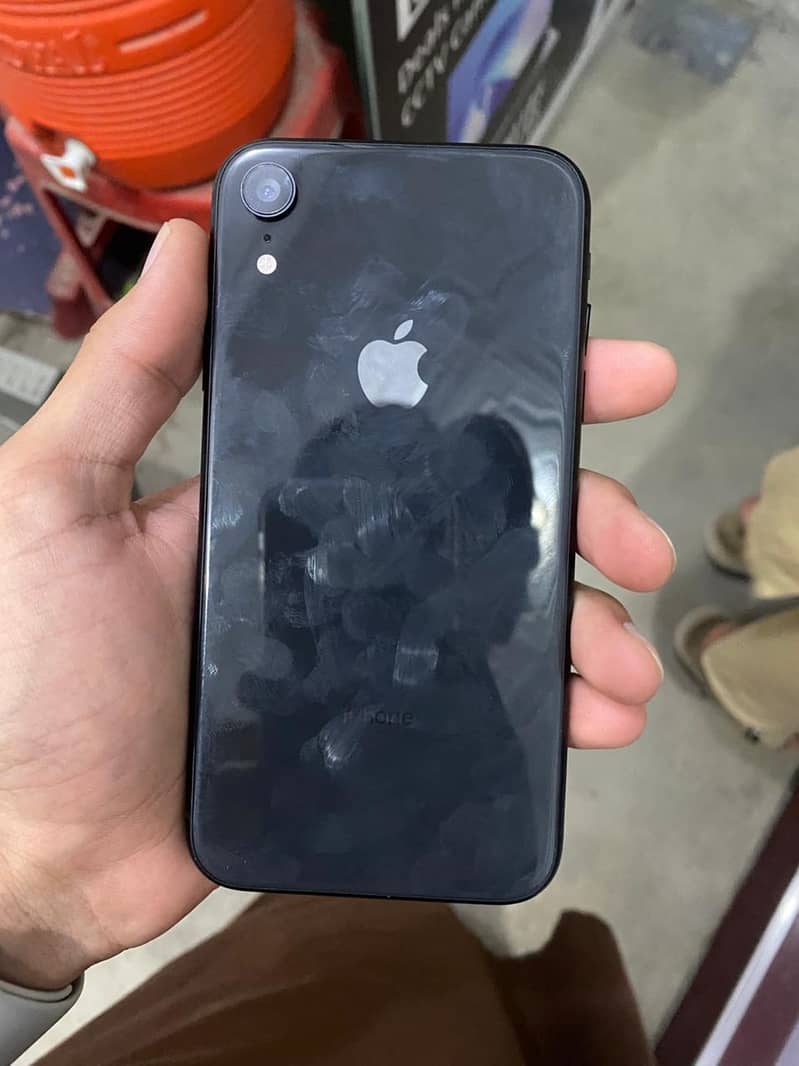 IPHONE XR | 33k 1