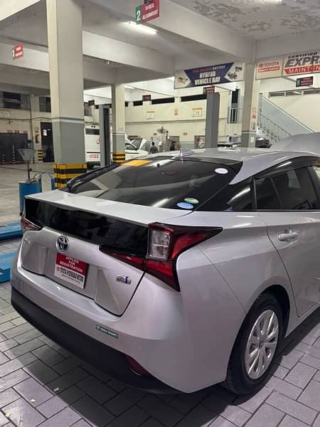 Toyota Prius 2021 4