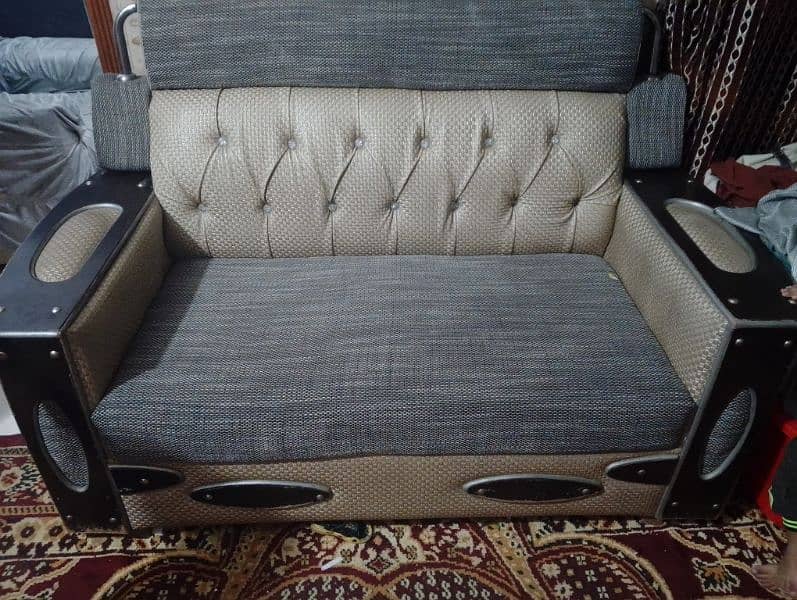 sofa condition 10/8 2