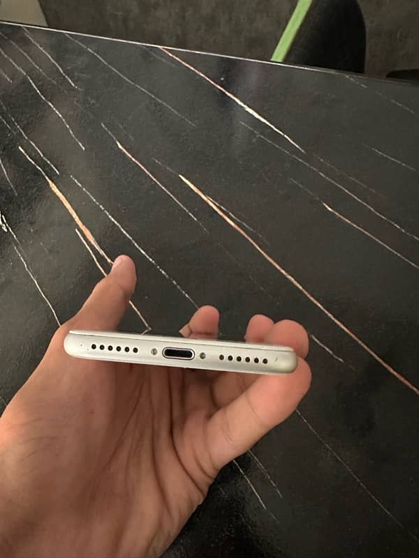 Iphone 8 PTA Approved 2