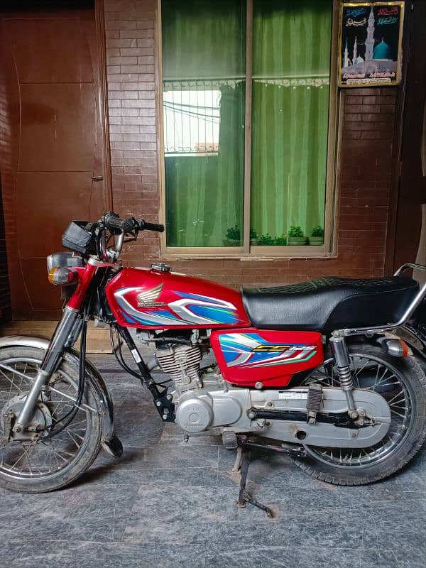 Honda CG125 For sale Total geniun contact 03004204272 0