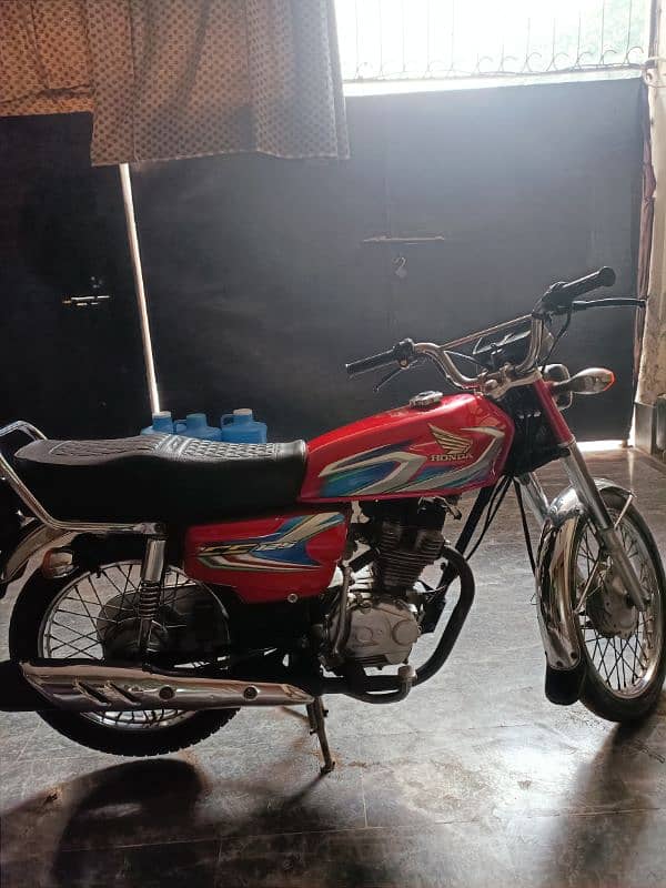 Honda CG125 For sale Total geniun contact 03004204272 1