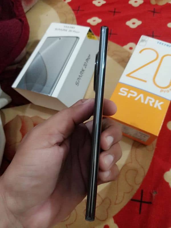 TECNO SPARK 20 PLUS PRO CURVE 12+256 5