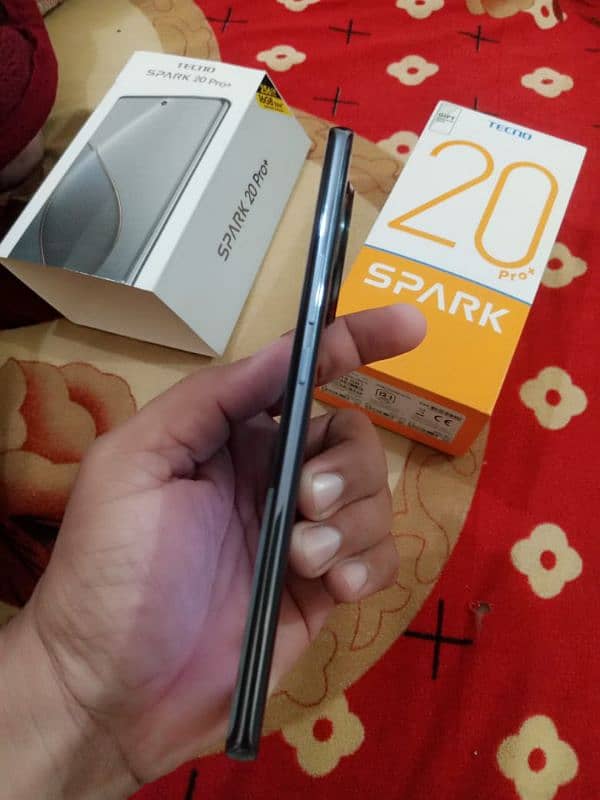 TECNO SPARK 20 PLUS PRO CURVE 12+256 7