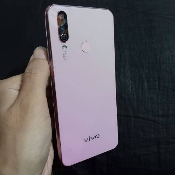 Vivo Y17 3