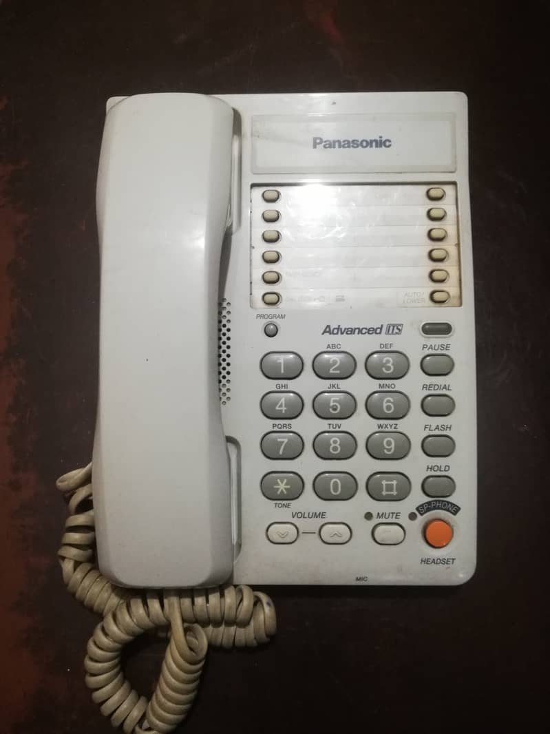 PANASONIC TELEPHONE SET 0