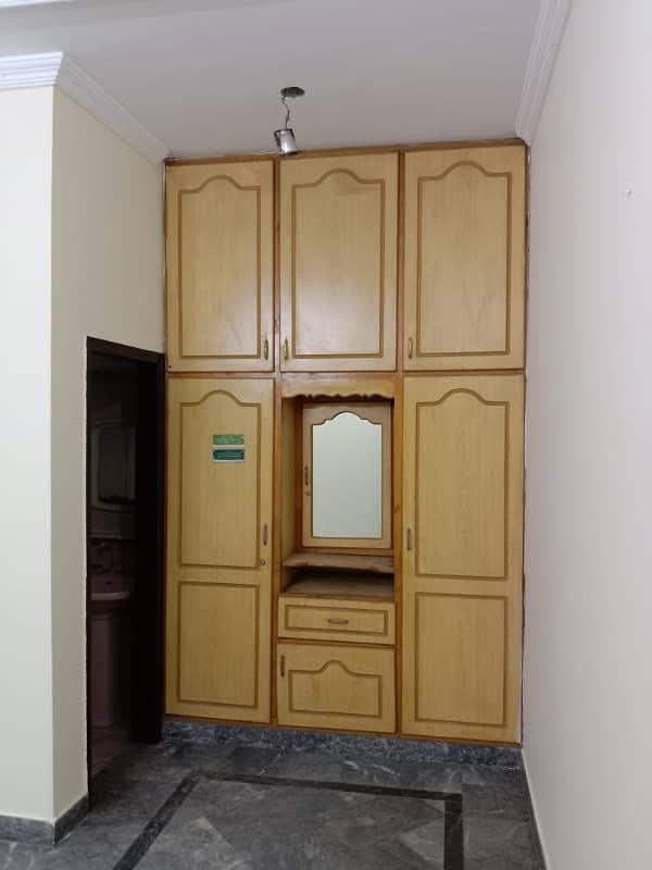 10 Marla Upper Portion Available For Rent In Johar Town G Block 5