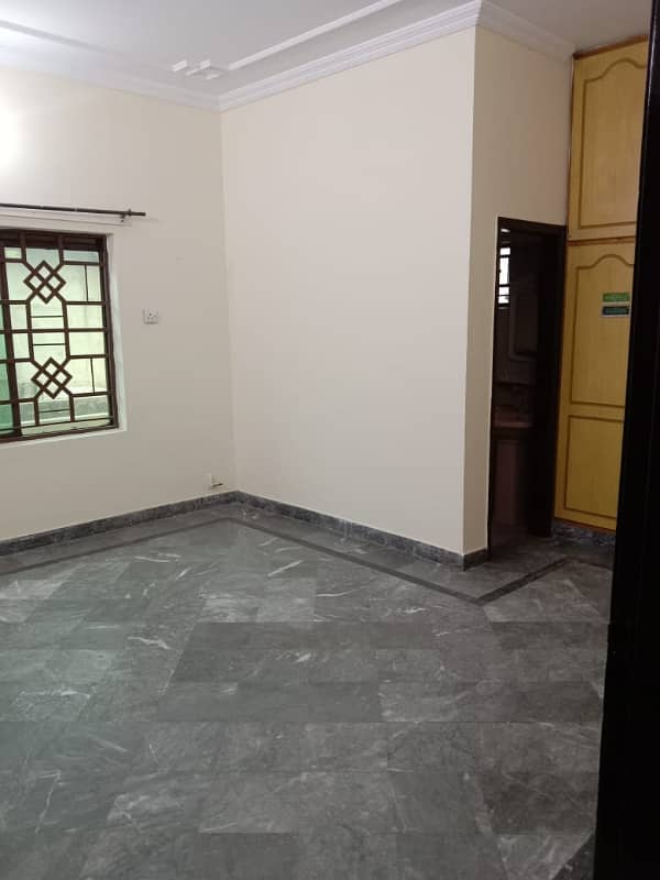 10 Marla Upper Portion Available For Rent In Johar Town G Block 6