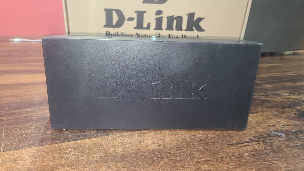 D-Link | Switch | DGS-1016D Gigabit unmanaged Branded used (With Box) 10