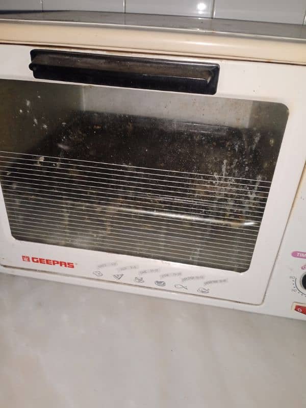 geepas oven selling it 0